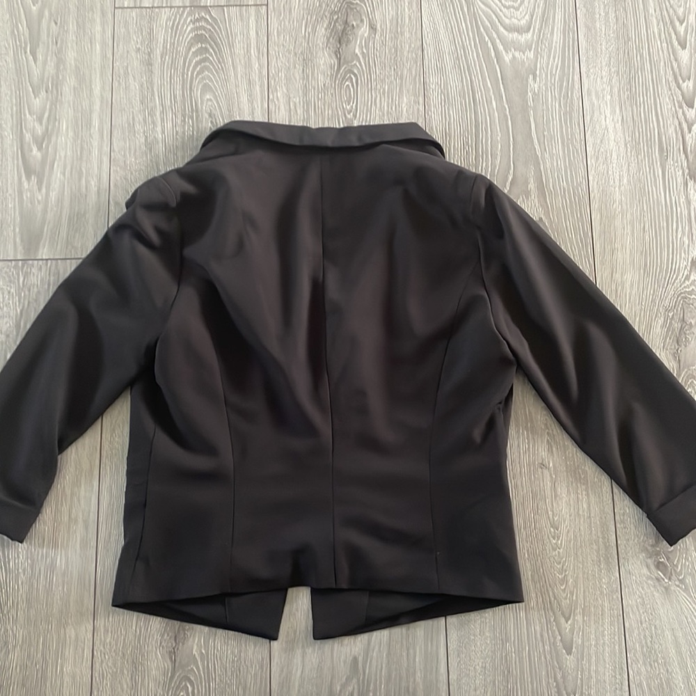 Dynamite Blazer - Picture 4 of 5